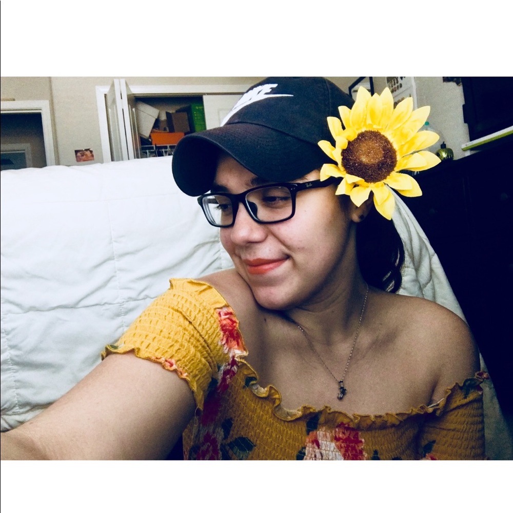 Meet your Posher, Katelyn